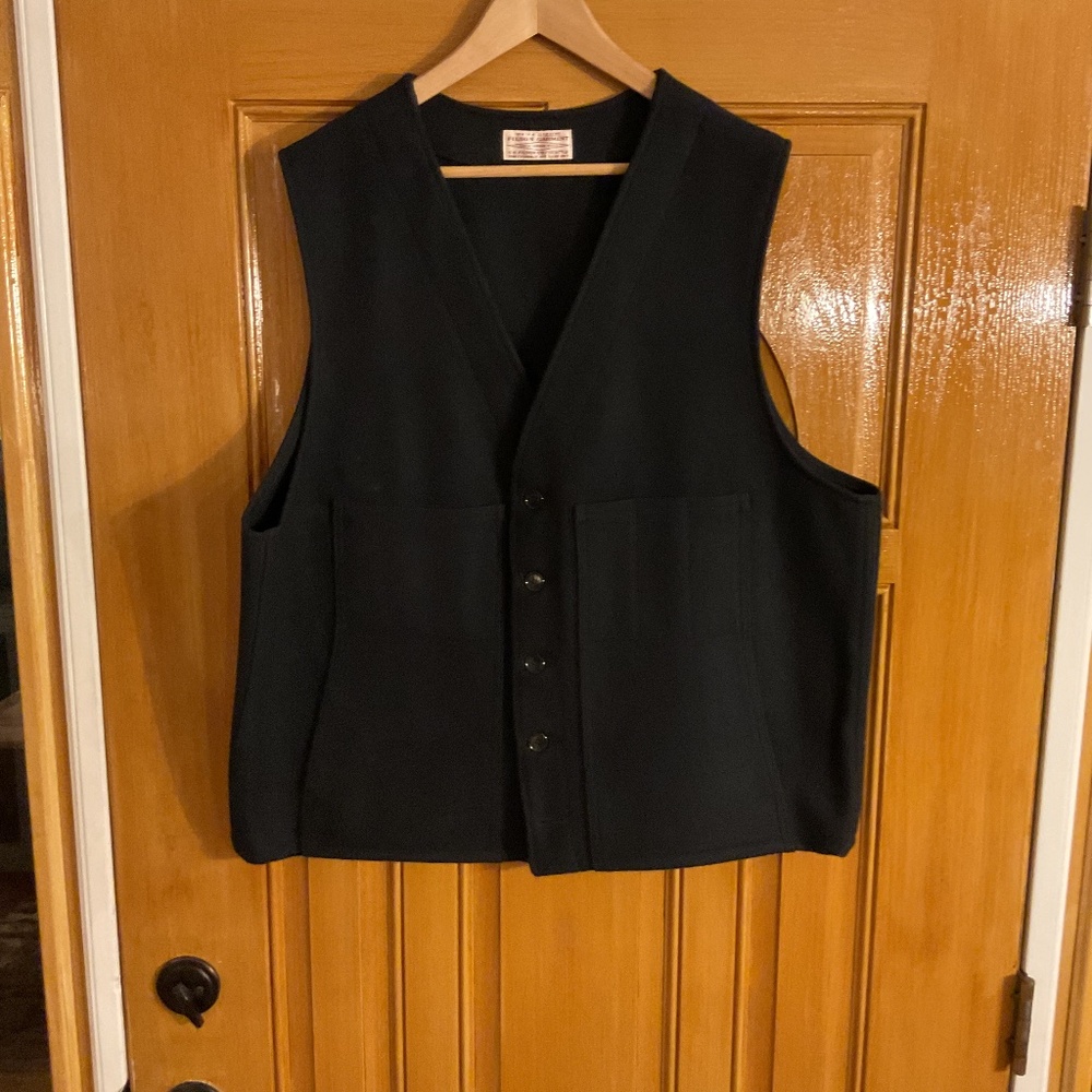 Folson Men’s wool vest